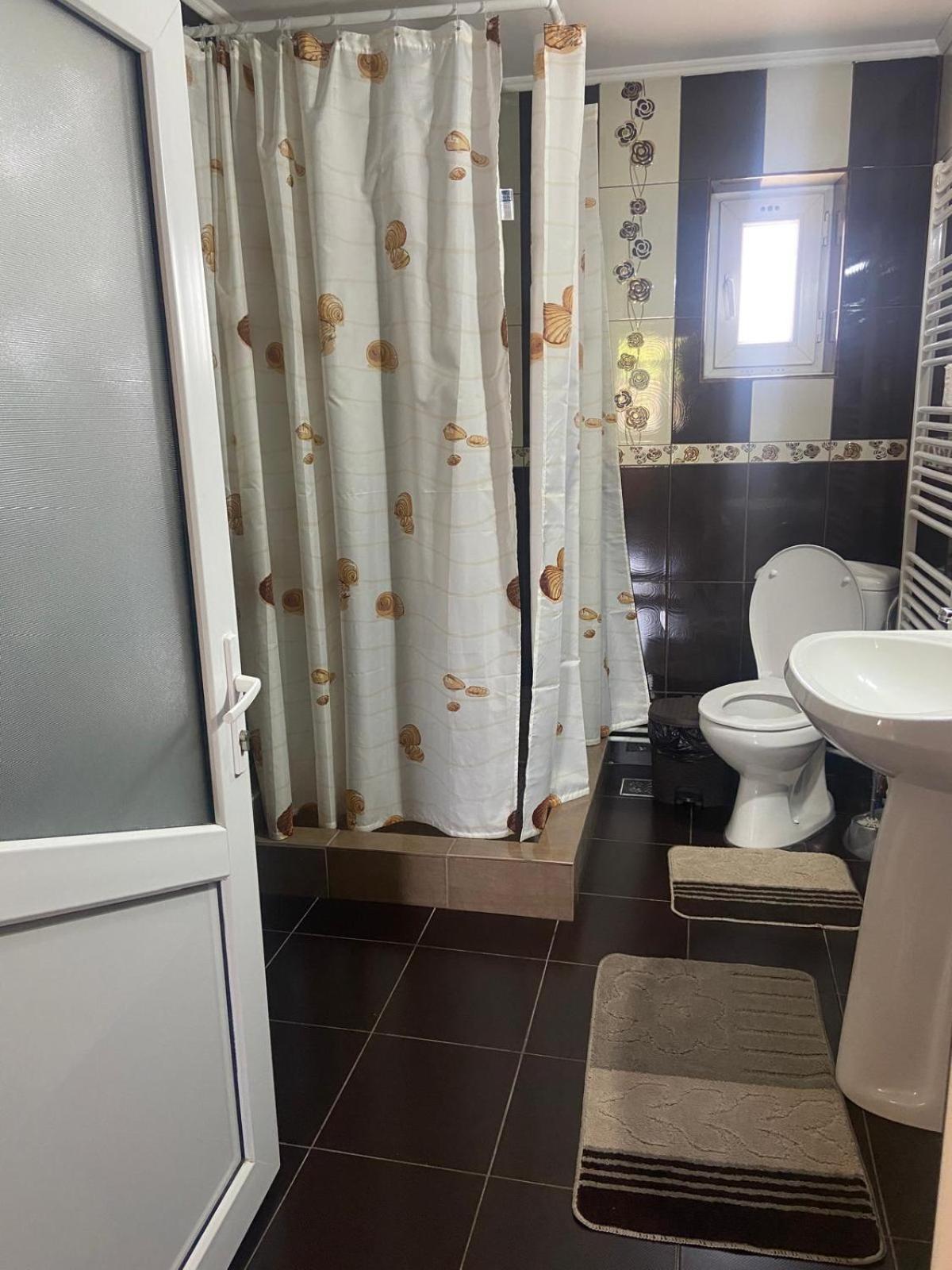 Pensiunea Casa Deny Novaci-Străini Exteriör bild