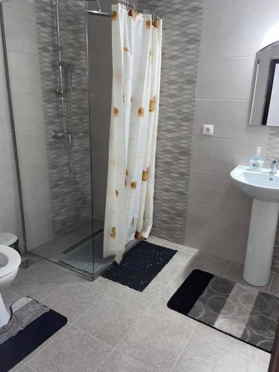 Pensiunea Casa Deny Novaci-Străini Exteriör bild